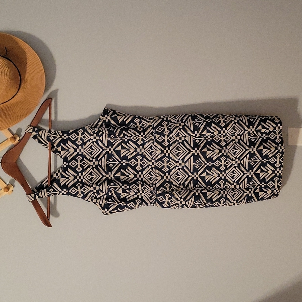Dolce Vida Aztec patterned dress - Picture 2 of 8